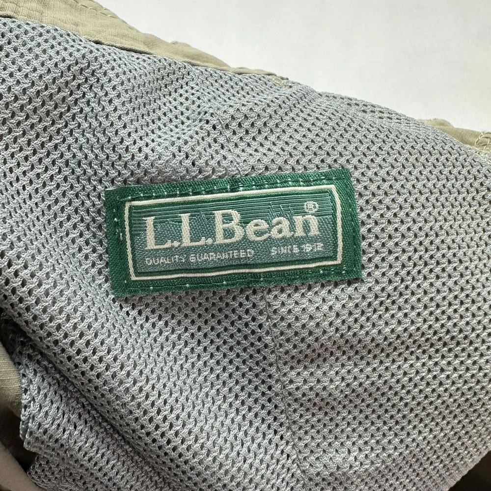 L.L. Bean Cargo Shorts Mens XL Beige‎ Nylon Elastic Waist Quick Dry Outdoor Prep